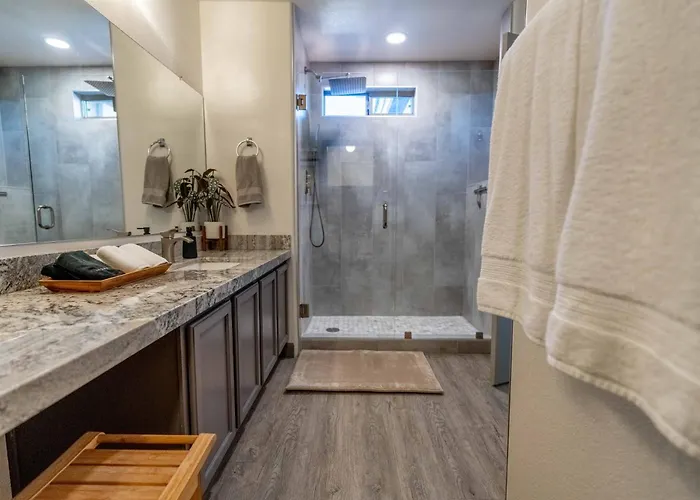 New Listing Special! 3 Bedroom House In Prime Location