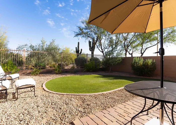 New Listing Special! 3 Bedroom House In Prime Location * Phoenix