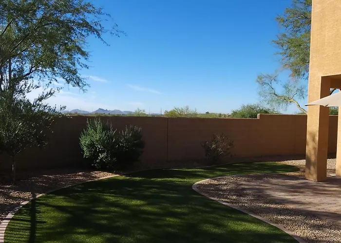 Ferienhaus New Listing Special! 3 Bedroom House In Prime Location